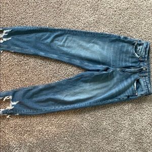 American eagle mom Jeans destructed